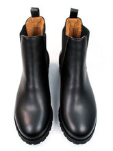Charger l&#39;image dans la galerie, Vegan Women&#39;s Luxe Deep Tread Chelsea Boots | Will&#39;s Vegan Store