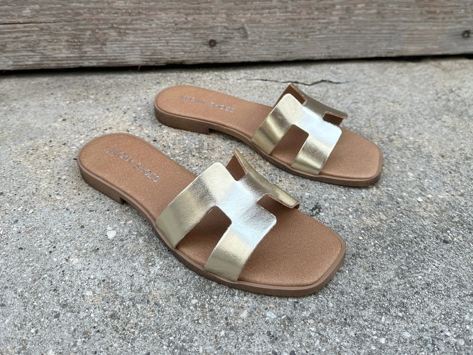 sandales à lanières en cuir vegan noir