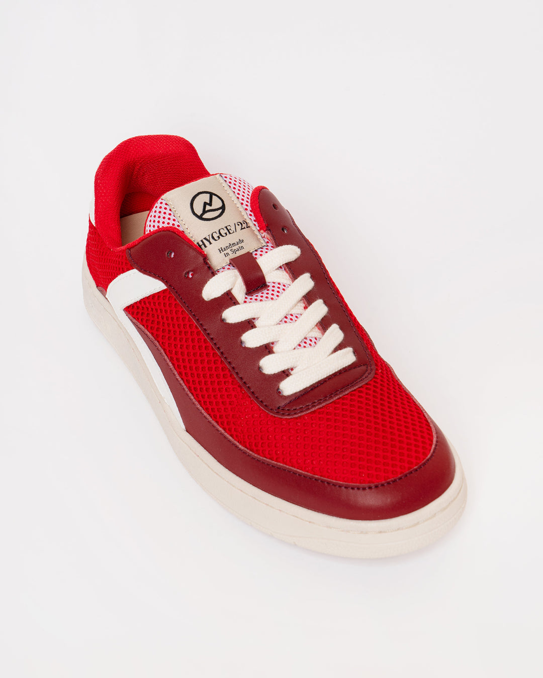 baskets vegan rouge en matières recyclées
