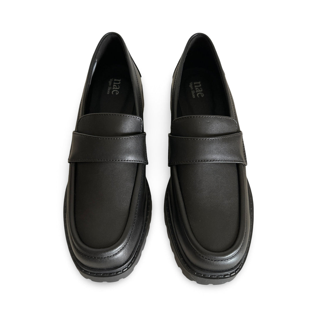 Women black moccasin