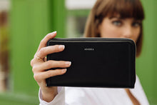 Load image into Gallery viewer, Portefeuille-Compagnon Couture Uppeal™ Noir