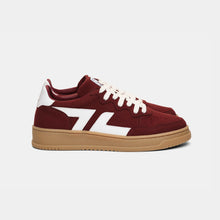Load image into Gallery viewer, Vue latérale des baskets bordeaux ZETA B3, illustrant le design moderne.
