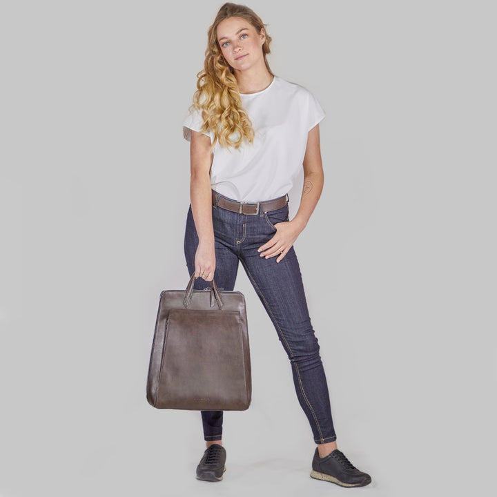 sac  dos marron en cuir vegn