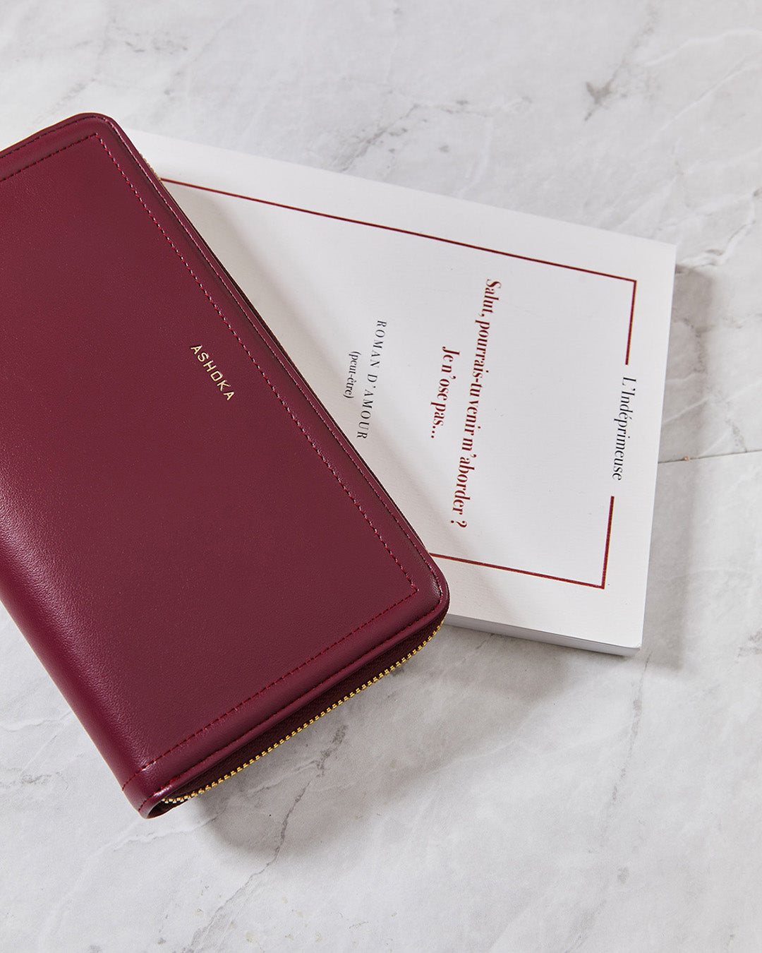 portefeuille compagnon en cuir vegan bordeaux