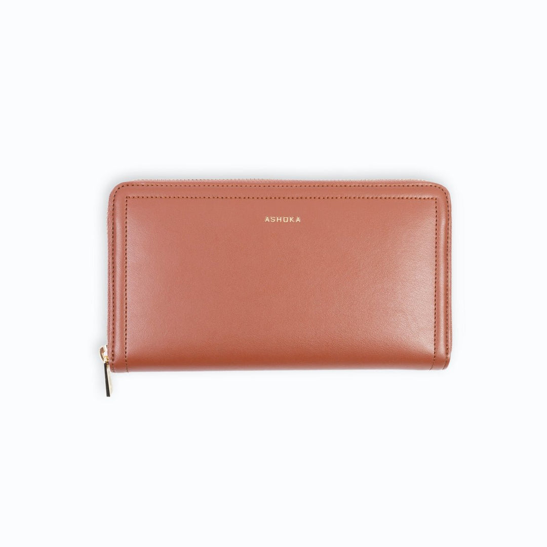 Portefeuille Couture Uppeal™ camel, chic parisien, compact et élégant, matières vegan et écoresponsables, poches intérieures et extérieure