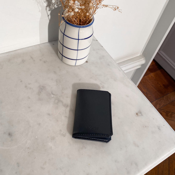 porte-cartes en cuir vegan noir