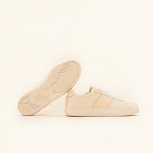 Charger l&#39;image dans la galerie, N&#39;GO Sneaker im ethischen Design – Mai Chau Beige und Pfirsich-Orange für Damen und Herren