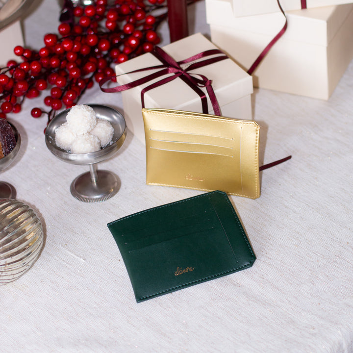 Compact Gold Jasmin Wallet