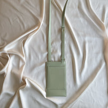 Charger l&#39;image dans la galerie, Pochette Vanille verte amande