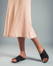 Load image into Gallery viewer, vegan black padded cushioned sandals