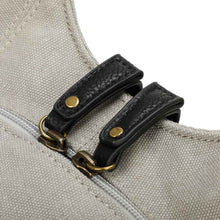 Charger l&#39;image dans la galerie, Sac à dos Estival Arsayo gris clair toile confortable ergonomique antivol sécurise vegane fermeture