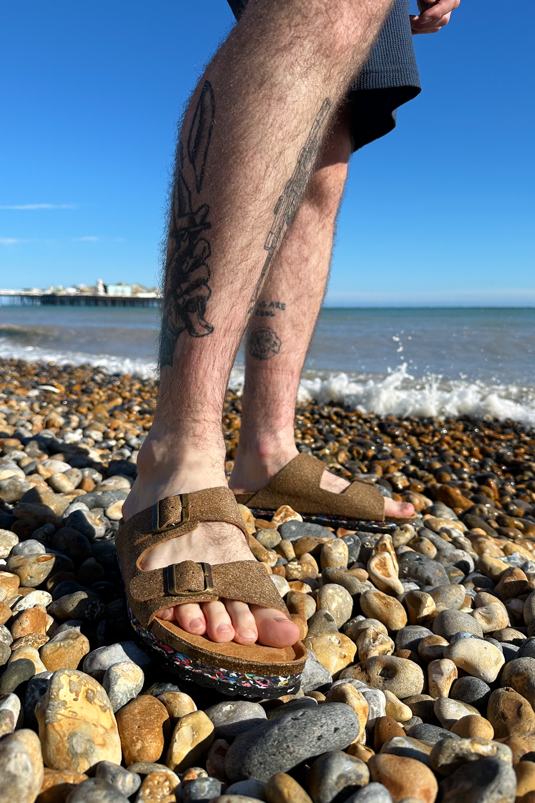 sandales en matières écologiques et recyclées marron