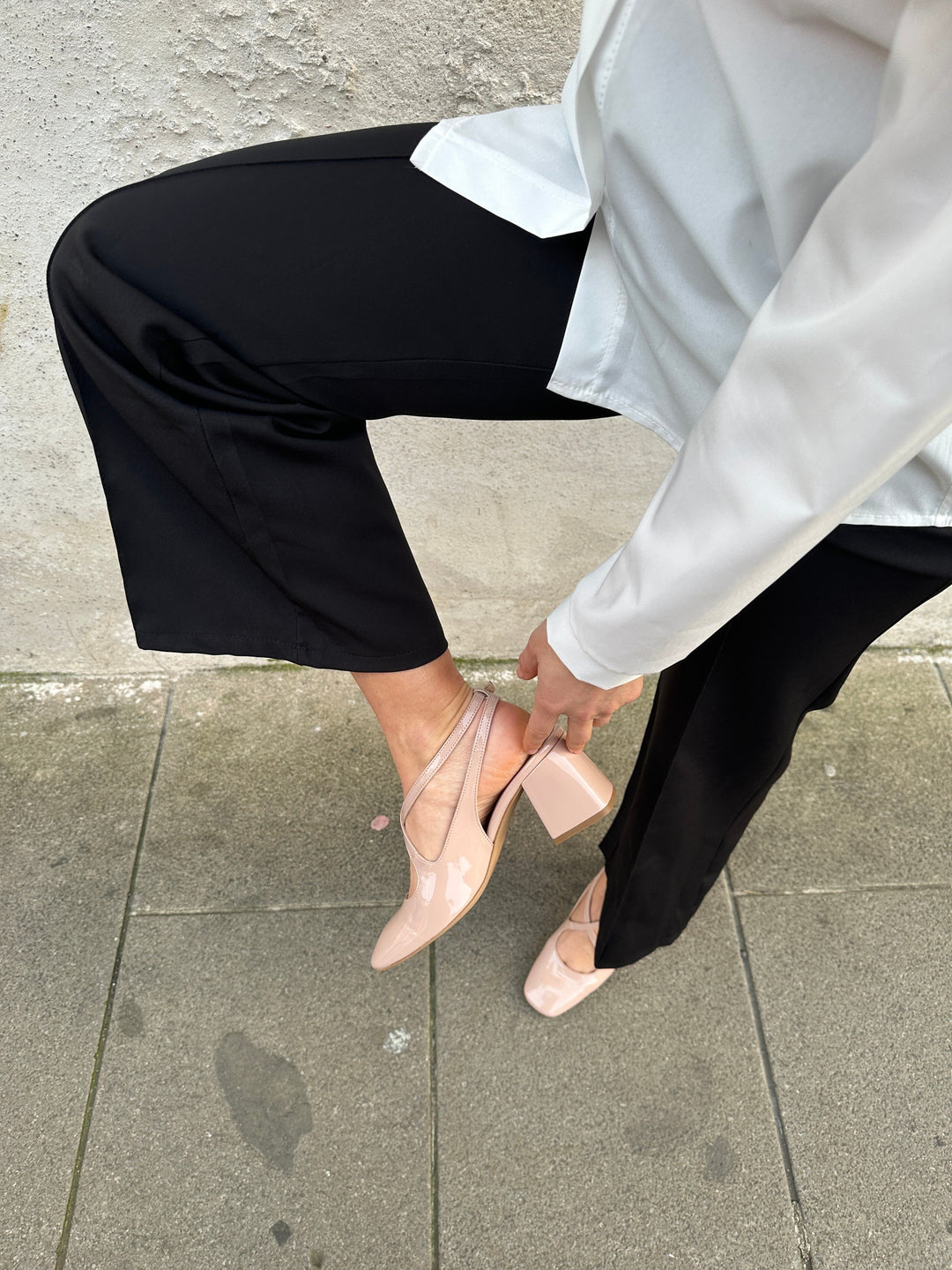 chaussures à talons en cuir vegan verni rose clair