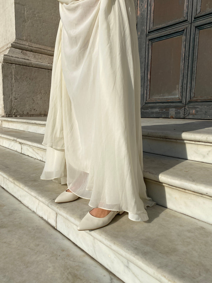 chaussures blanche style ballerines ouverte à bout pointu blanche