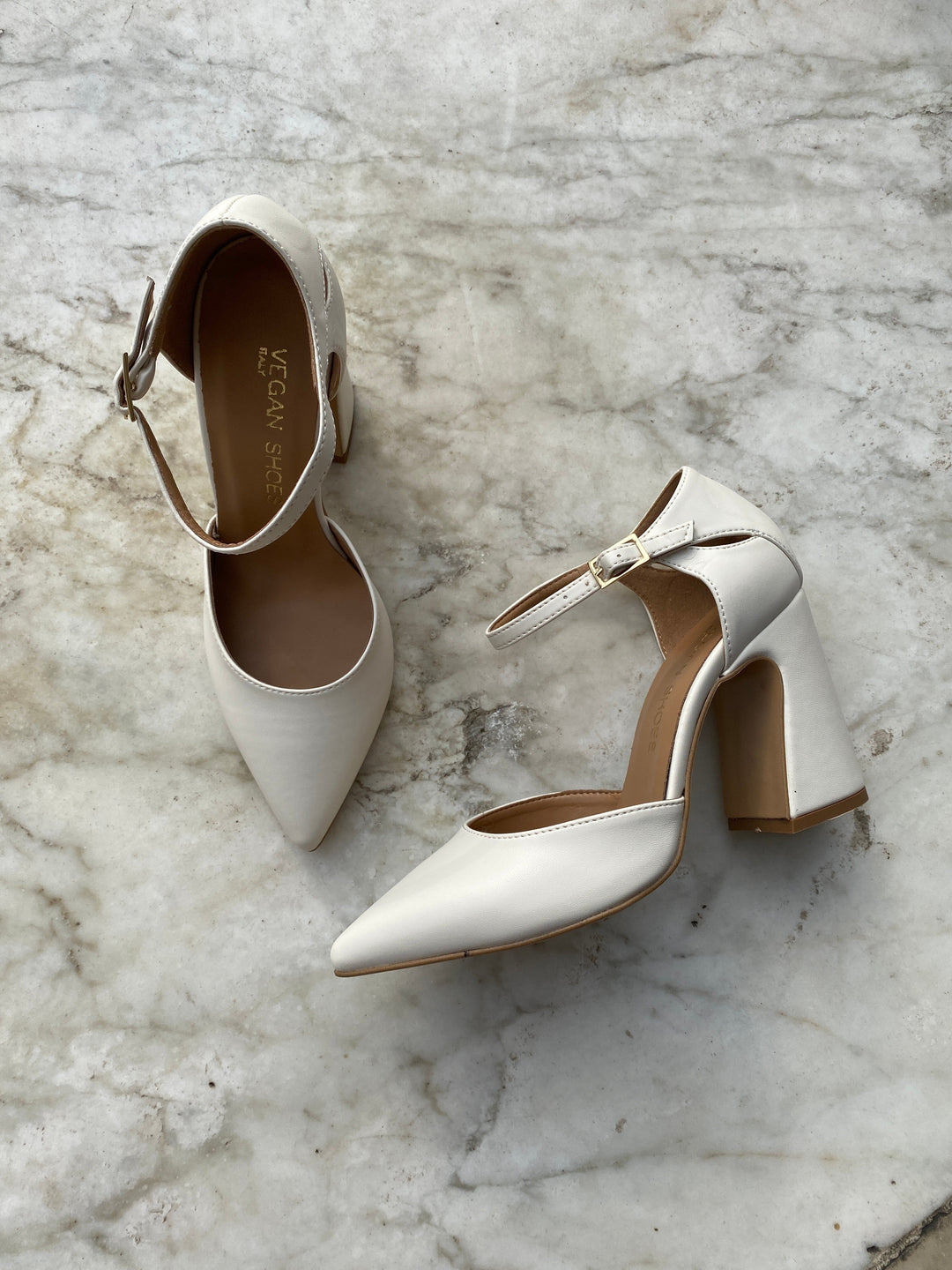 Chaussures de mariage à talons vegan 