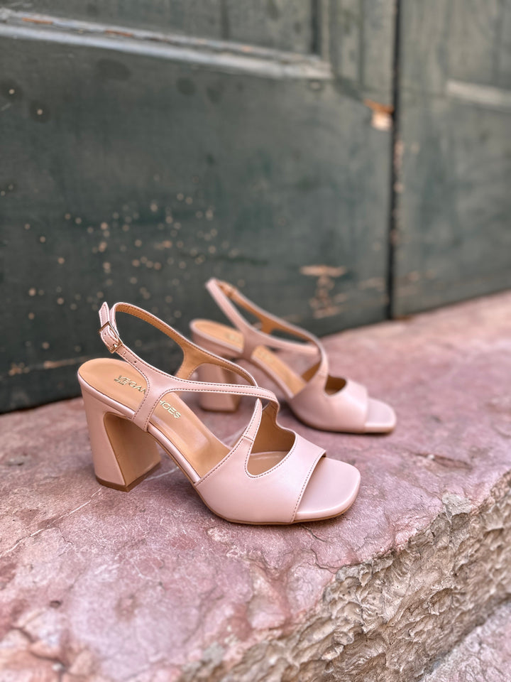Sandales à talons haut en cuir vegan nude