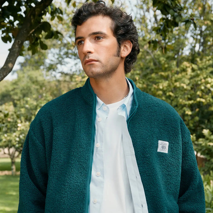 Veste Sherpa verte forêt en matières vegan