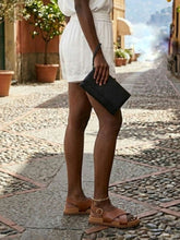 Load image into Gallery viewer, Cross Over Footbed Sandals