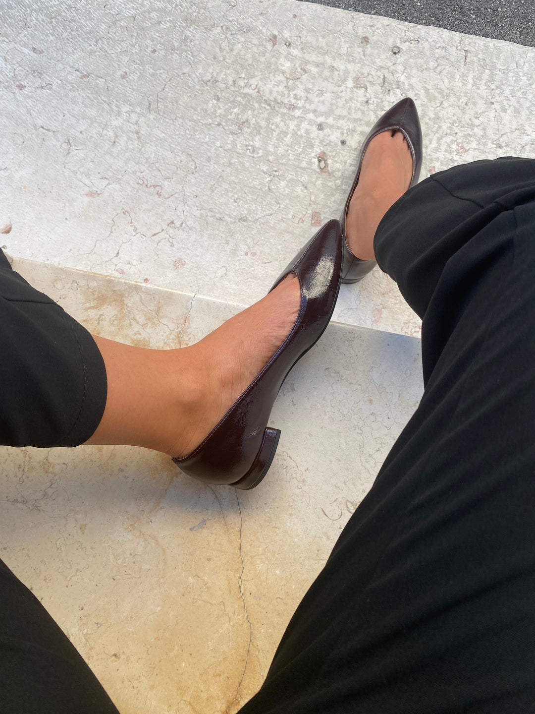 ballerines en cuir vegan marron glacé au style vintage avec bout pointu