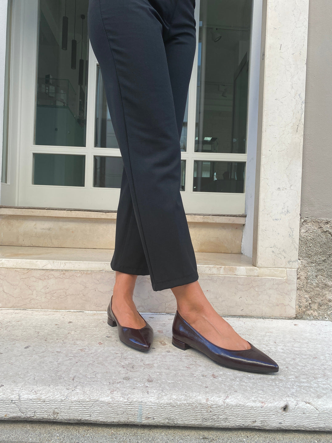 ballerines en cuir vegan marron glacé au style vintage avec bout pointu