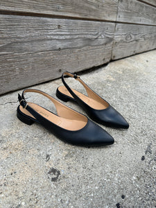 ballerines noires ouvertes à l'arrière