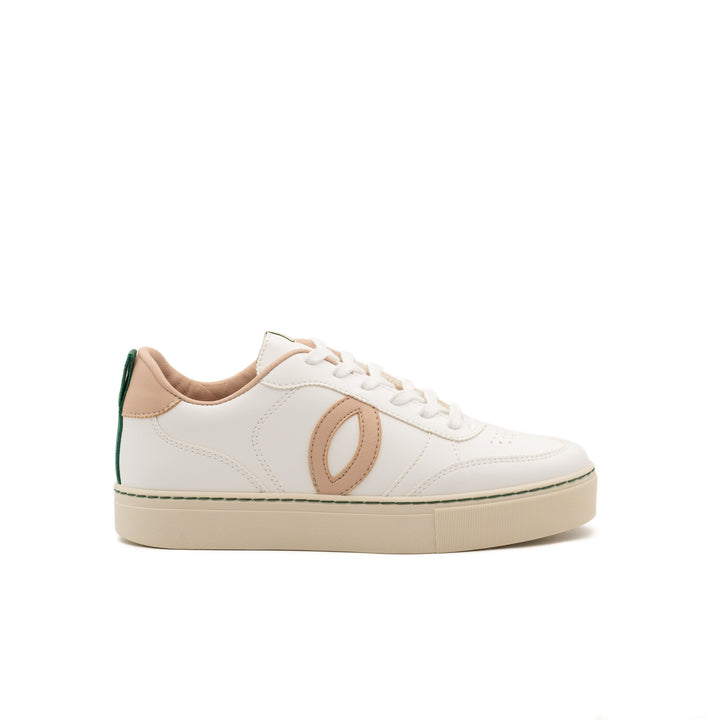 baskets en cuir maïs vegan blanche et beije 