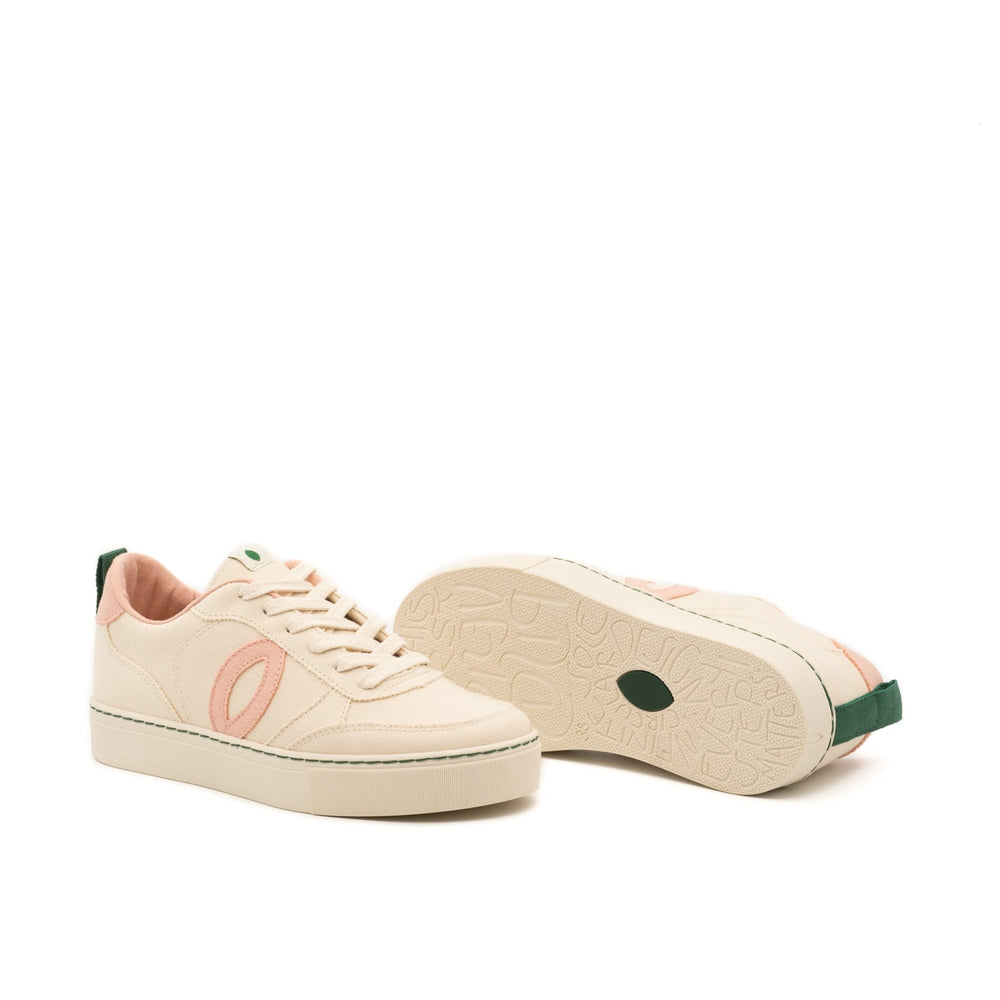 baskets en cuir maïs vegan blanche et beije 