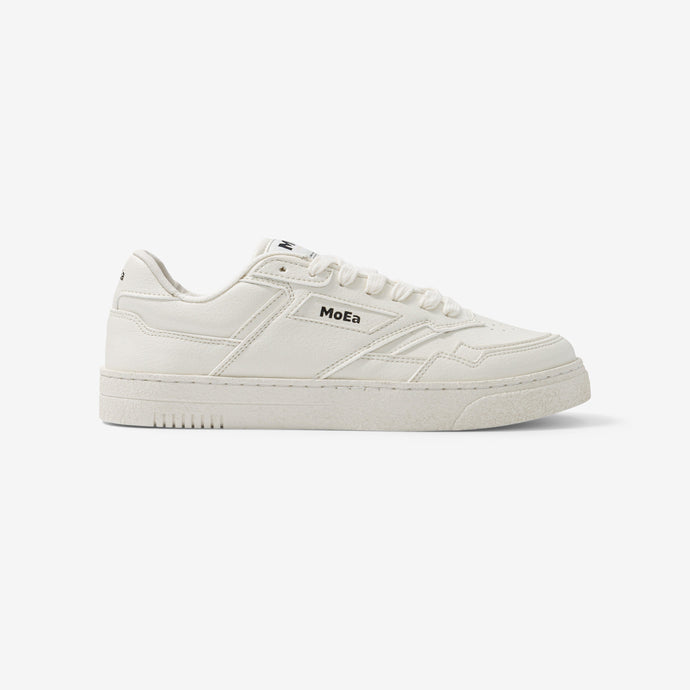 basket blanche en cuir vegan