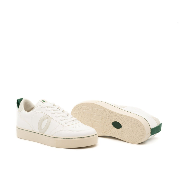 baskets en cuir vegan blanche