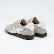 Load image into Gallery viewer, baskets-daim-vegan-beige-delta