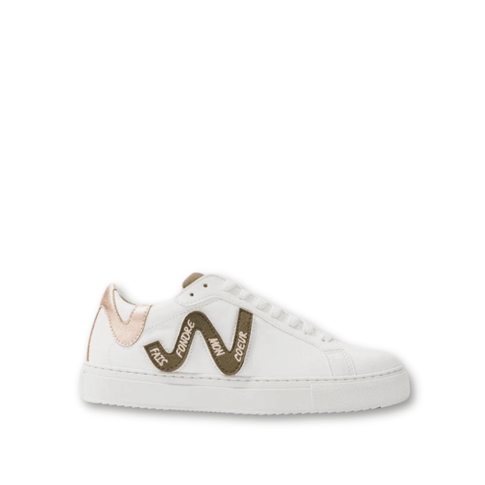 baskets vegan en cuir vegan blanc avec vague kaki