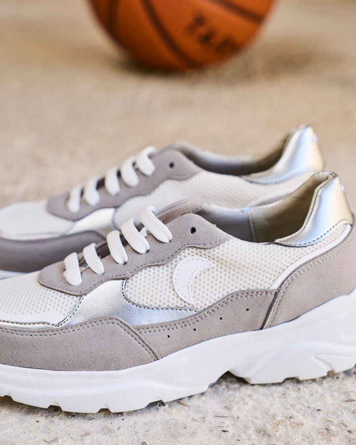 baskets vegan au design rétro running avec semelles épaisses chunky