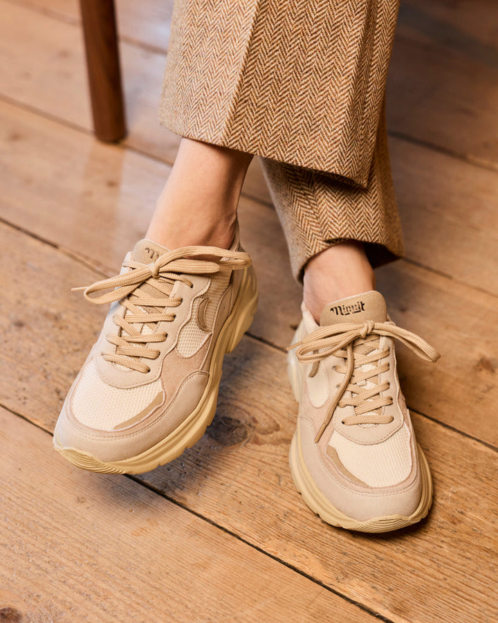 baskets vegan au design rétro running avec semelles épaisses chunky