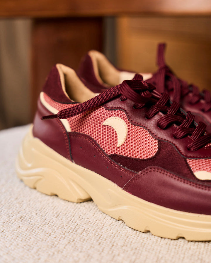 baskets vegan au design rétro running avec semelles épaisses chunky