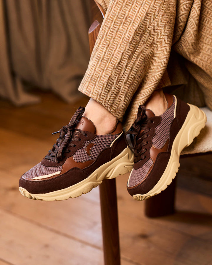 baskets vegan au design rétro running avec semelles épaisses chunky
