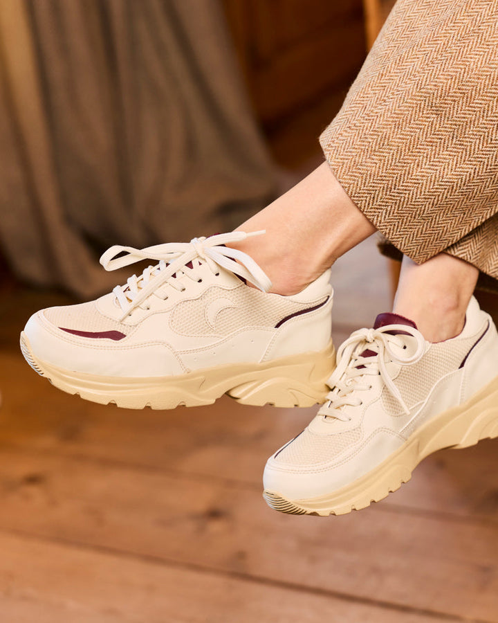 baskets vegan au design rétro running avec semelles épaisses chunky