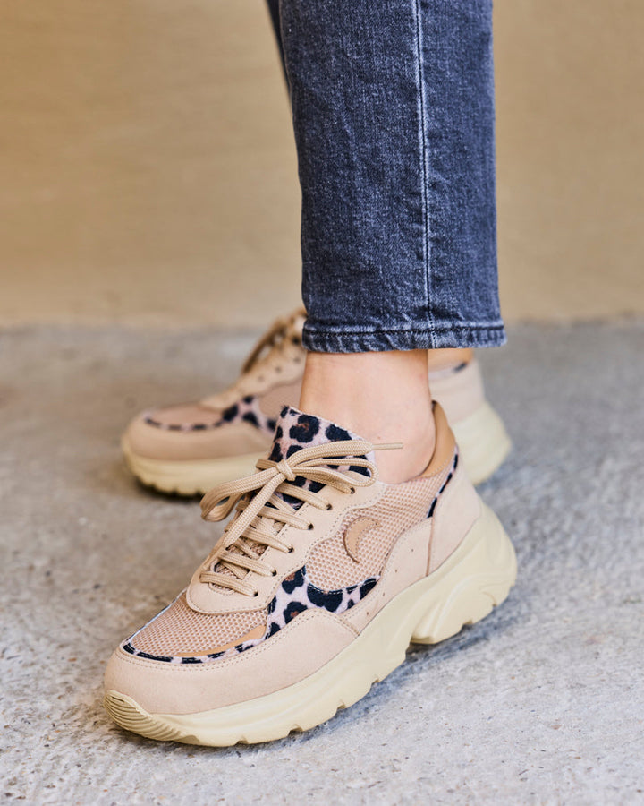 baskets vegan au design rétro running avec semelles épaisses chunky