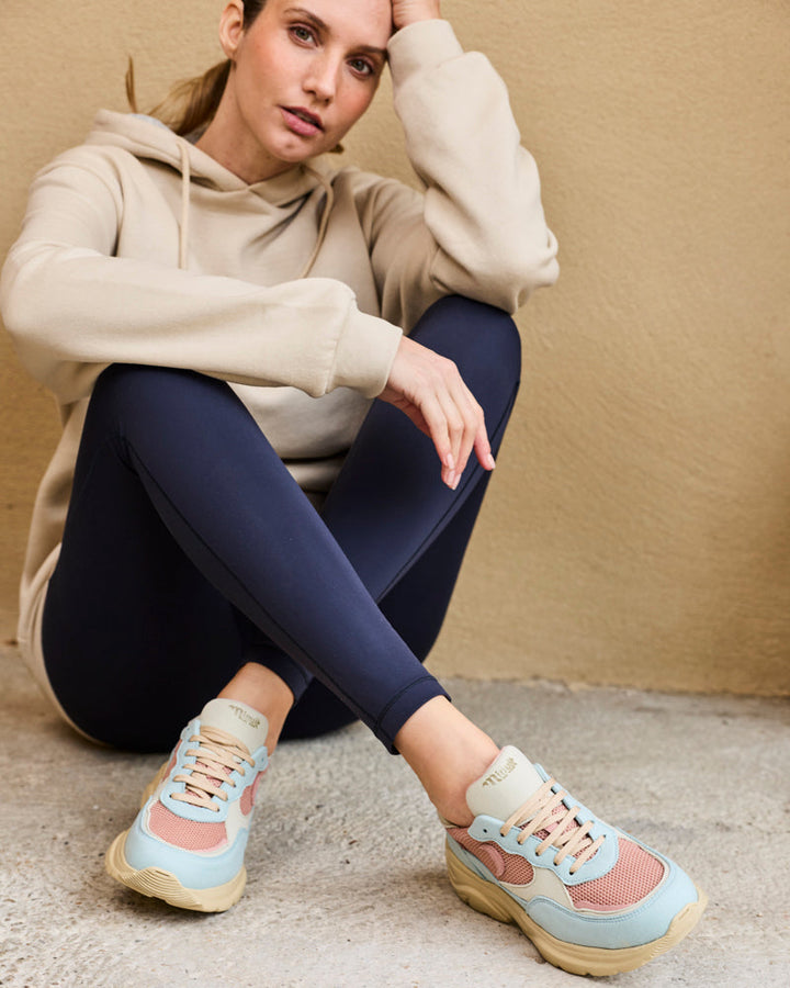 baskets vegan au design rétro running avec semelles épaisses chunky
