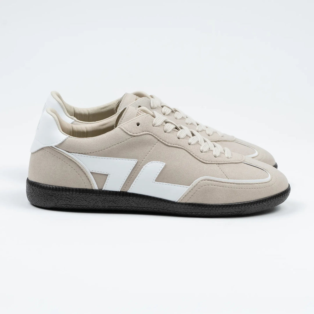 baskets vegan en daim beige