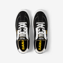 Load image into Gallery viewer, baskets en toile noire avec semelle blanche, style Vans