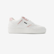 Charger l&#39;image dans la galerie, Baskets blanche en cuir vegan de maïs avec des touche rose clair