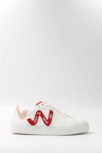 Charger l&#39;image dans la galerie, Baskets customisées vegan rouges Wild Walker