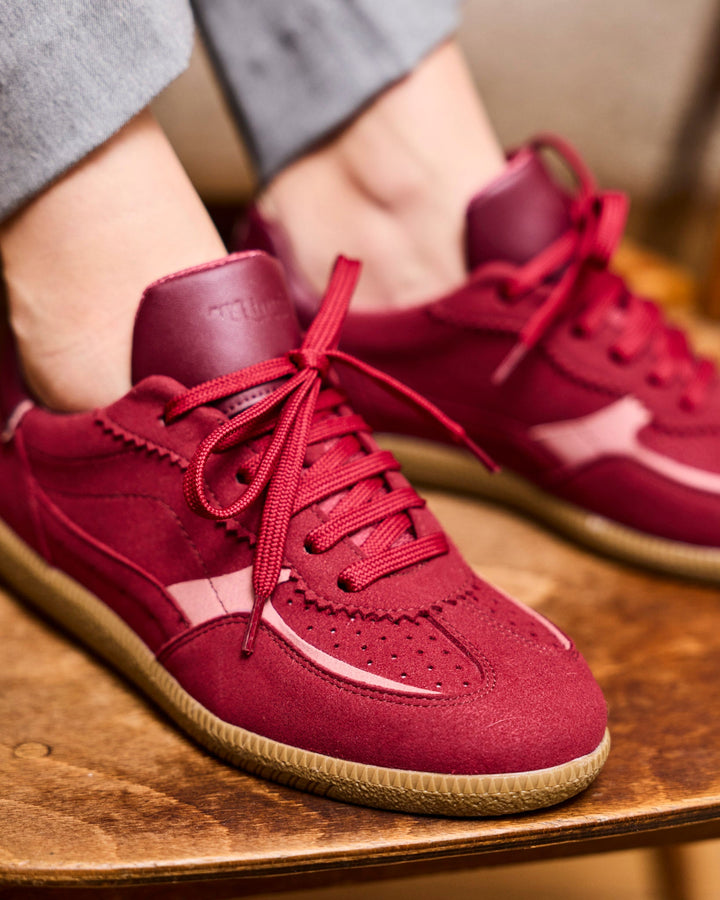 Baskets vegan de la marque Minuit sur Terre, modèle Rive Rubis