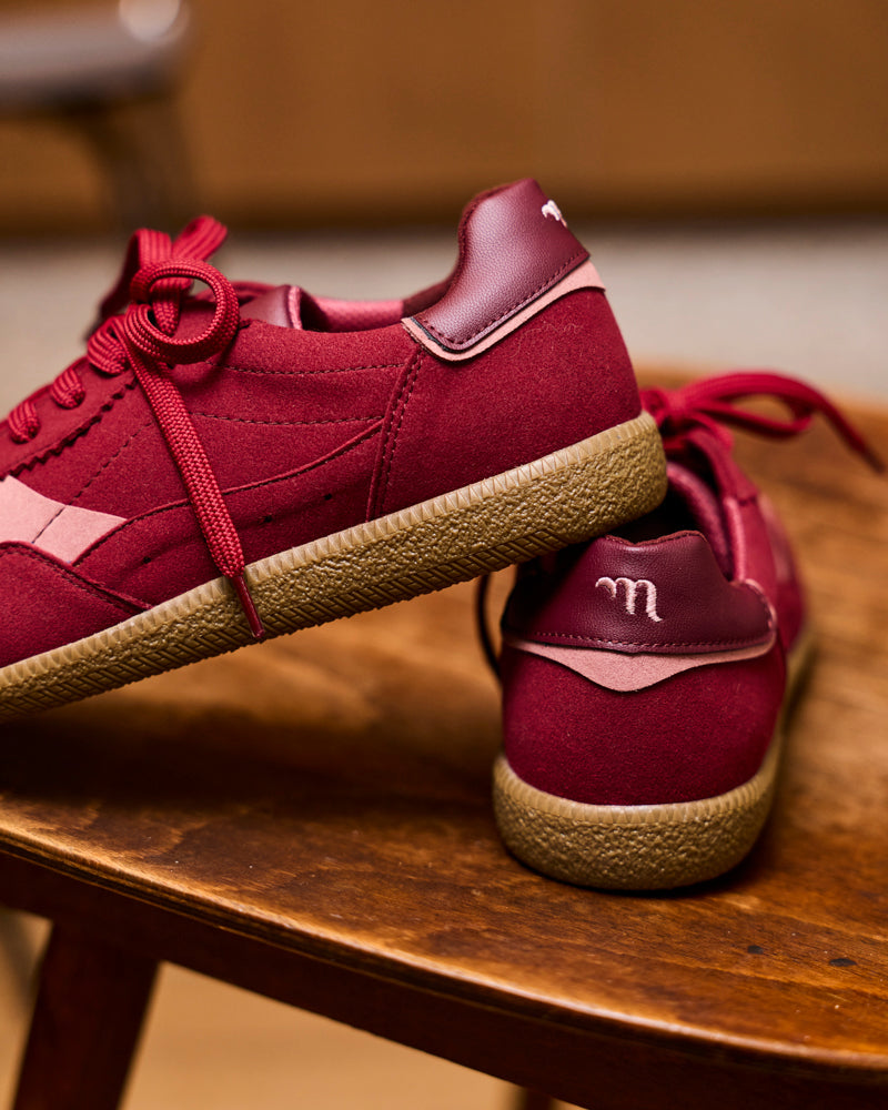 Baskets vegan de la marque Minuit sur Terre, modèle Rive Rubis