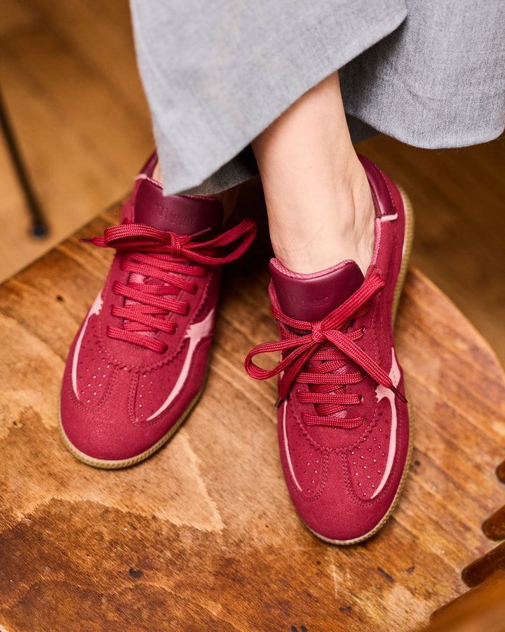 Baskets vegan de la marque Minuit sur Terre, modèle Rive Rubis