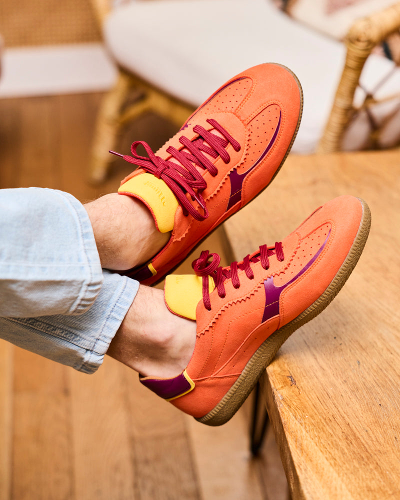 Baskets vegan de la marque Minuit sur Terre, modèle Rive Tangerine