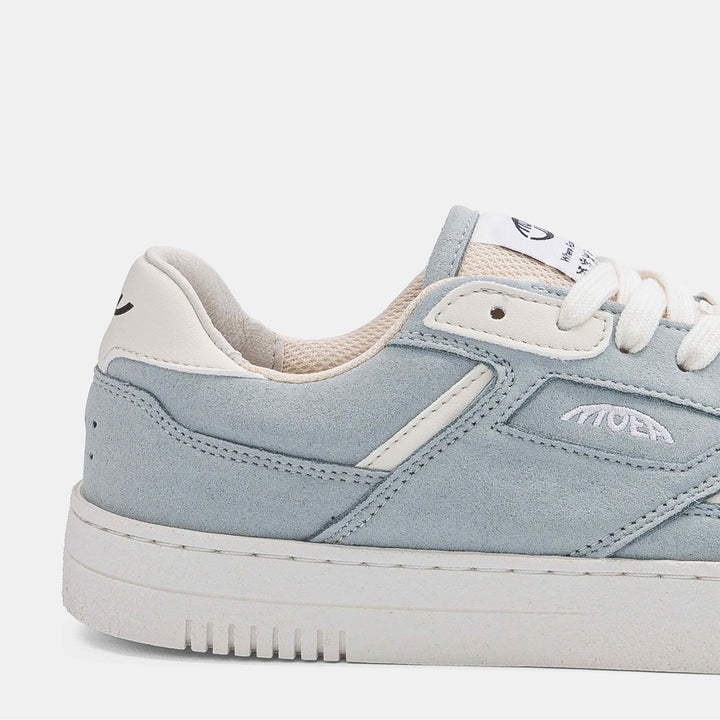 Baskets vegan bleu clair