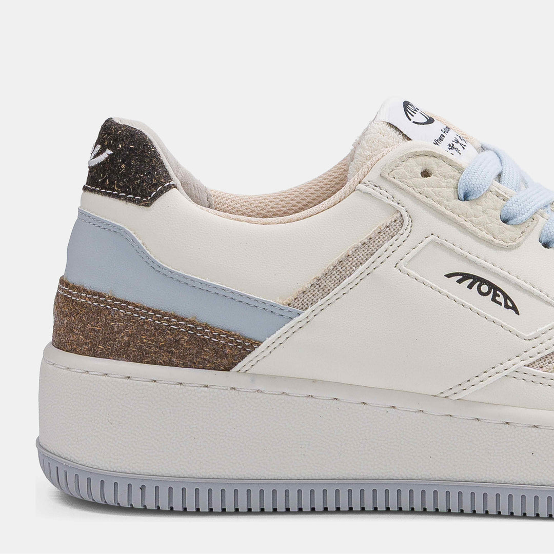 Baskets vegan bleu et blanc