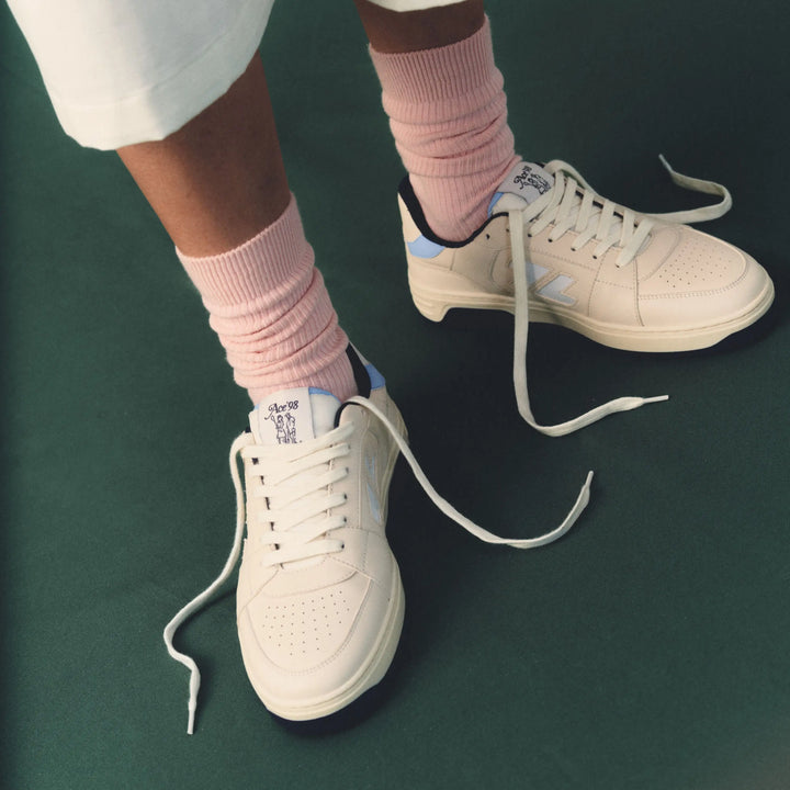 Baskets vegan composées de balles de tennis recyclées
