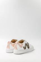 Charger l&#39;image dans la galerie, Basket pour femme personnalisées Wild Walker kaki